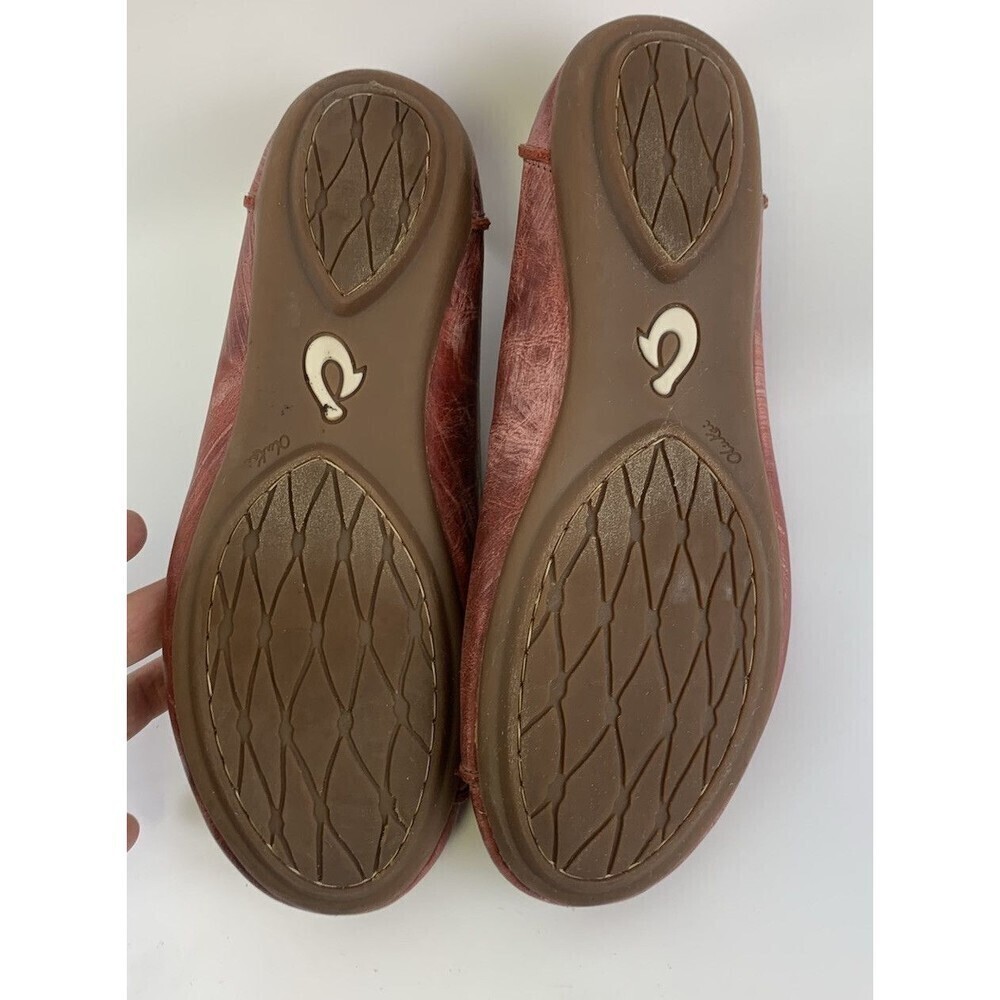 Olukai Pueo Ballent Flat Brushed Red Leather Slip On Round Toe Comfort Womens 9 - Picture 12 of 12